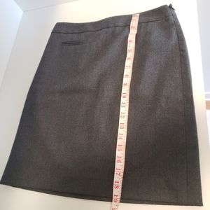Theory grey wool pencil skirt.